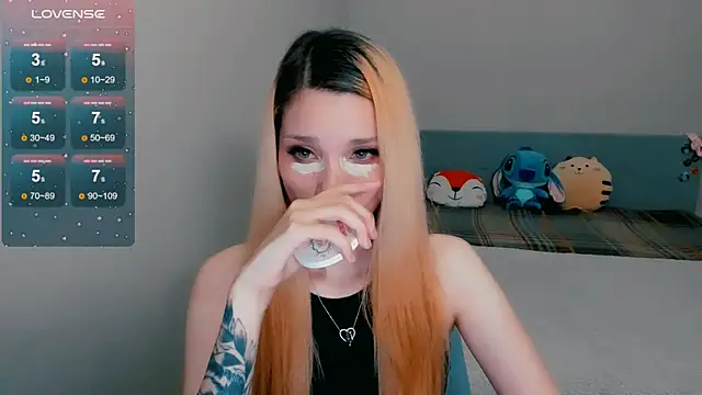 Kitten Alissa online show from October 15, 6:54 pm