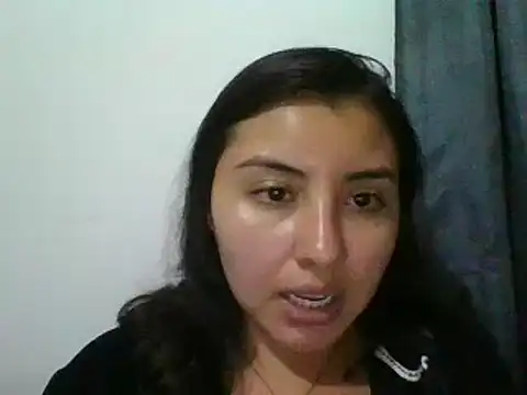 Snapshot of _Romilly_ chatting on October 26, 3:24 am  Romilly  online show from October 26, 3:24 am