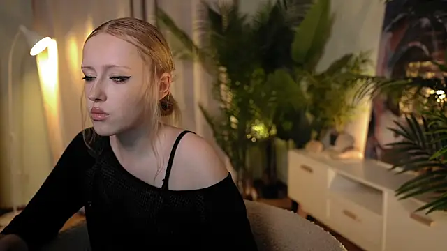 rosy petal online show from September 8, 8:19 pm