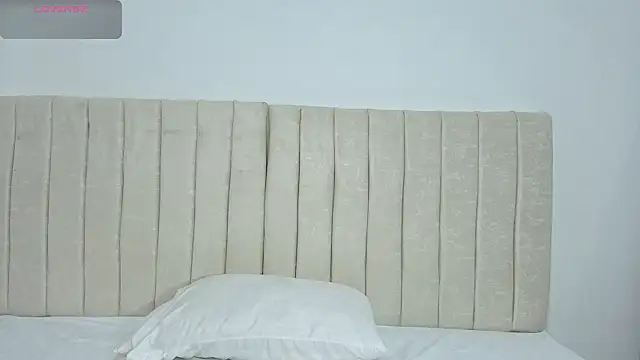 Paulaboterom online show from February 17, 8:52 pm