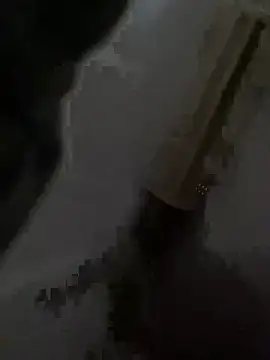 Snapshot of danilyns chatting on October 15, 1:08 am danilyns online show from October 15, 1:08 am