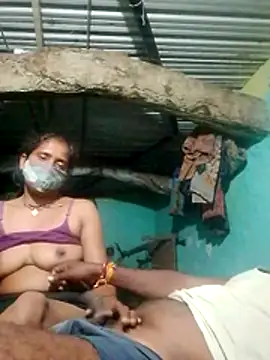 CUTE-004 online show from October 21, 6:34 pm