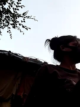 Janvi Jaitly online show from November 30, 1:43 am