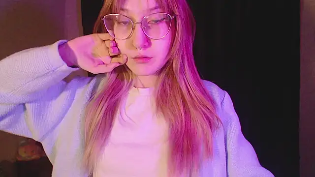 ohmycheryl online show from January 17, 2:35 pm