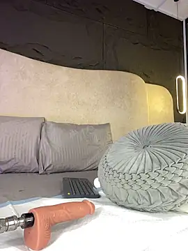 Bunnywetxxx online show from February 9, 5:10 am