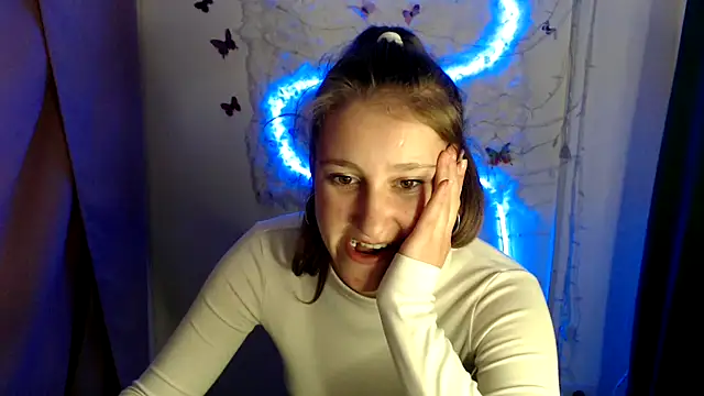 Milka kamila online show from September 25, 4:39 pm