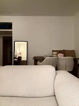 SophiiaStarr online show from January 13, 6:45 pm