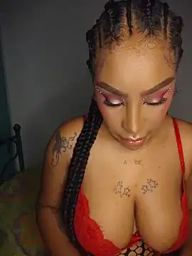 Queen Amara online show from May 31, 4:18 am