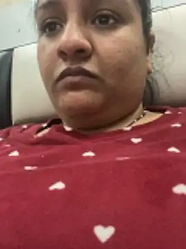 Hanny Beby143 online show from January 5, 6:55 pm