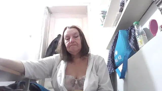 AnnaLive570 online show from January 7, 5:55 am