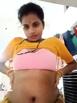 Snapshot of Km_shilpa chatting on October 14, 4:20 pm Km shilpa online show from October 14, 4:20 pm