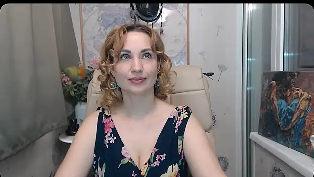 KatrinAlluring online show from February 19, 5:51 am