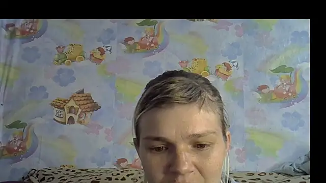 SaraSnow  online show from April 28, 6:23 pm