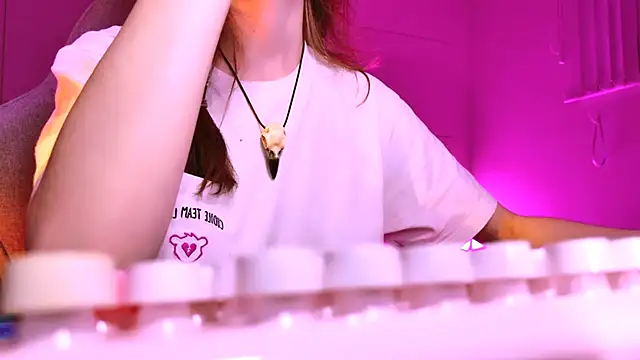 Yoka paradoXXX online show from December 5, 5:51 am