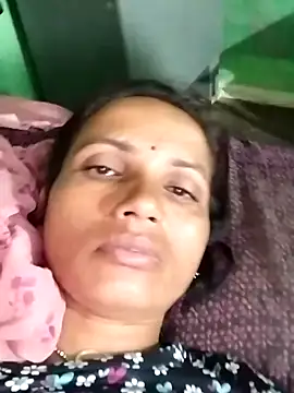 KIRTI12 HOT online show from July 7, 11:07 pm