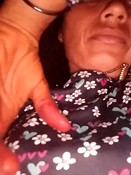 KIRTI12 HOT online show from June 25, 10:11 pm