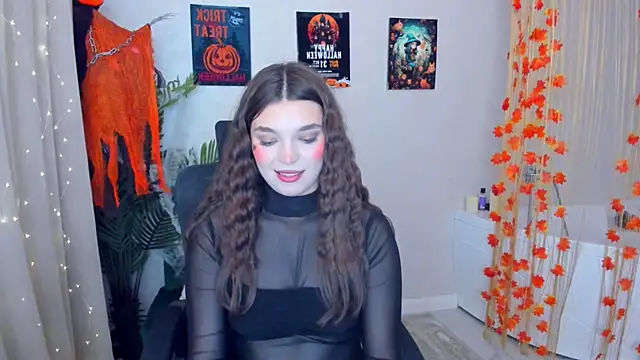 DivineAmour online show from October 13, 11:35 am