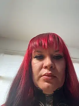 Sabien DeMonia online show from December 16, 11:49 am