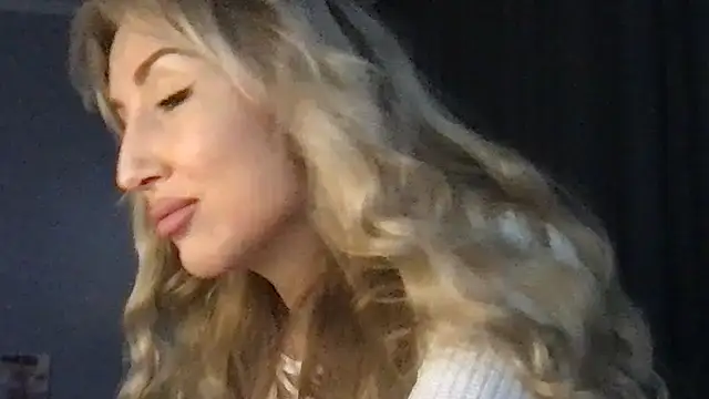 Pyrelissa online show from December 15, 5:07 pm