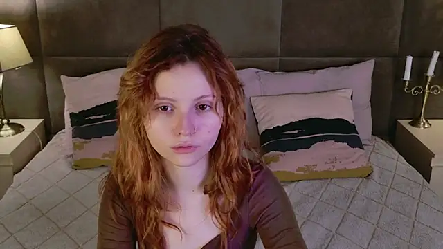 AlisHanson online show from November 28, 2:09 pm