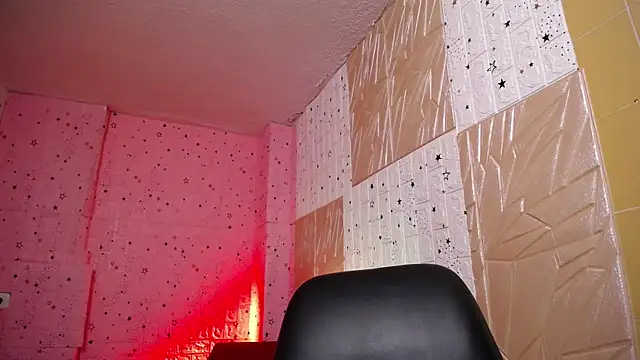 emmydurant online show from December 19, 8:12 pm