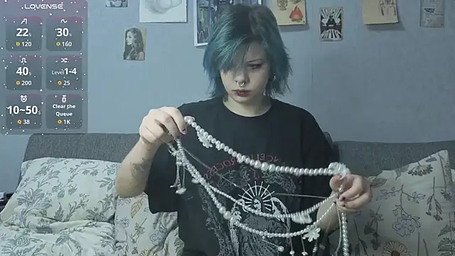 Alice Zev online show from October 22, 3:06 pm