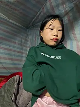 Mollie jane online show from November 21, 10:39 am