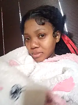 MilfBoobsxx online show from November 17, 1:45 pm