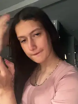 Caroline daring online show from March 28, 8:52 pm