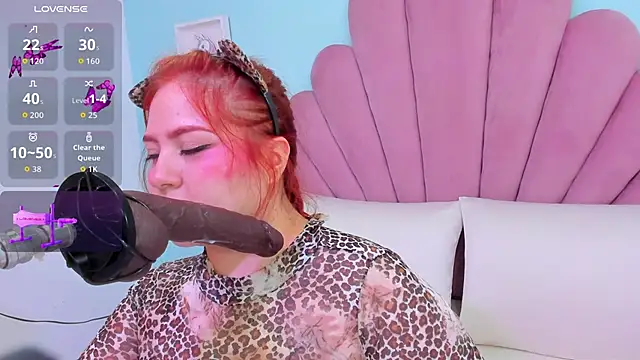 alana glasses online show from December 2, 11:56 am