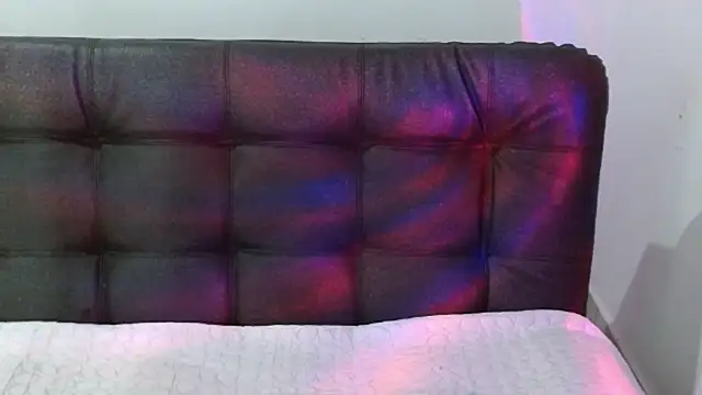 Snapshot of Megan_juicy_ chatting on September 26, 1:25 am Megan juicy online show from September 26, 1:25 am