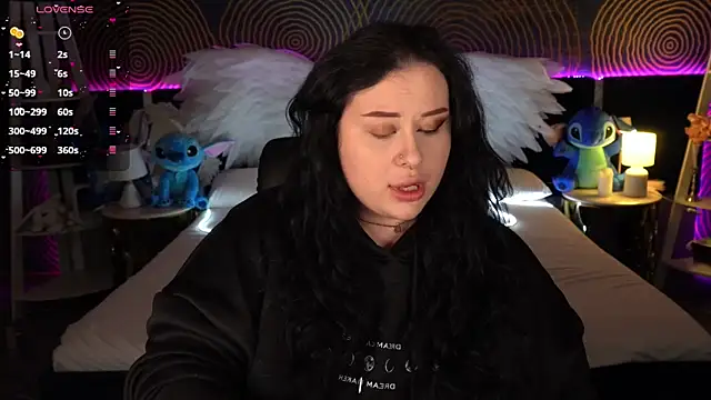 SerahMirabeli online show from November 18, 8:10 pm