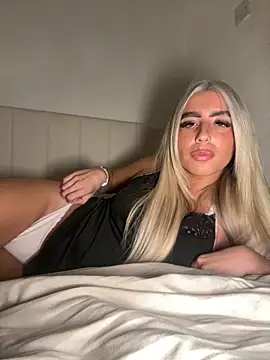 BlondeBetty online show from November 6, 12:27 am