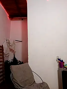 girlpee online show from November 5, 1:38 pm