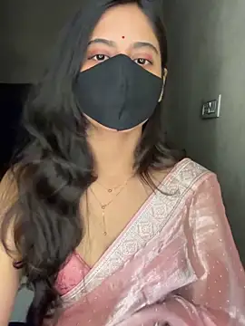 Snapshot of Tanya-mittal chatting on October 18, 11:28 pm Tanya-mittal online show from October 18, 11:28 pm