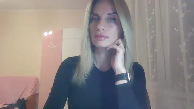 KarelliaStar online show from October 27, 5:30 pm