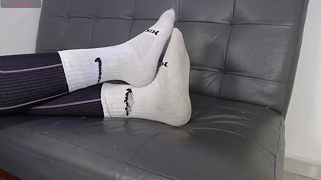 Deysha Garcias online show from January 9, 4:44 pm