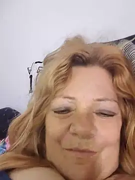 Casandra Cruz online show from October 12, 2:47 am