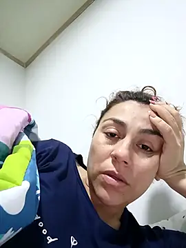 Snapshot of vanessa-titisM chatting on October 11, 5:23 am vanessa-titisM online show from October 11, 5:23 am