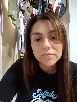 vanessa-titisM online show from April 25, 3:20 am