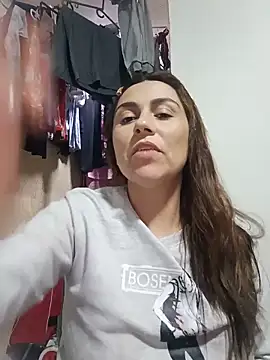 vanessa-titisM online show from June 10, 1:49 am