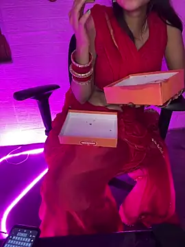 Snapshot of The_Lustful_Desire chatting on October 10, 6:24 pm The Lustful Desire online show from October 10, 6:24 pm