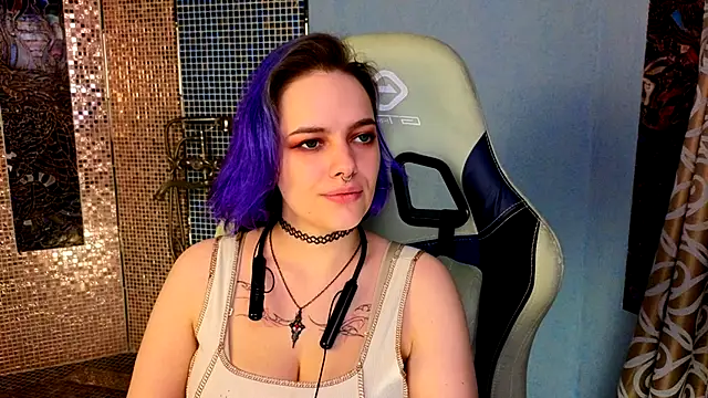 Eniferi online show from November 30, 1:04 pm