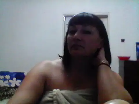 Snapshot of MariannaLove759 chatting on October 2, 4:12 pm MariannaLove759 online show from October 2, 4:12 pm