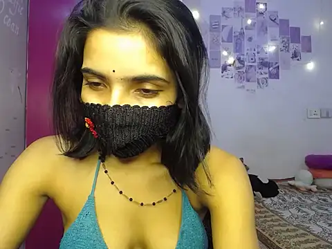 Snapshot of Sweetangle24 chatting on October 4, 8:46 pm Sweetangle24 online show from October 4, 8:46 pm