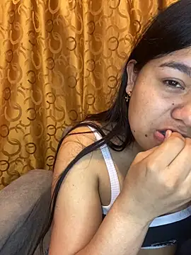 April Becker online show from October 3, 3:22 am