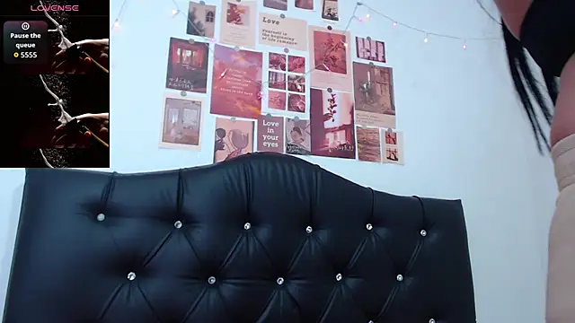 April Becker online show from March 12, 3:20 am