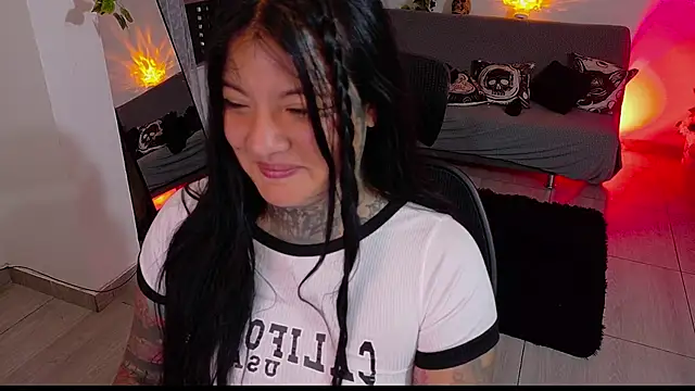 Unatatuada online show from September 23, 11:36 pm