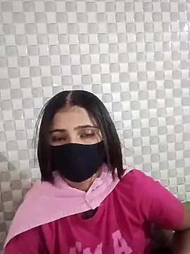 Snapshot of Arti_ chatting on October 6, 12:00 pm Arti online show from October 6, 12:00 pm