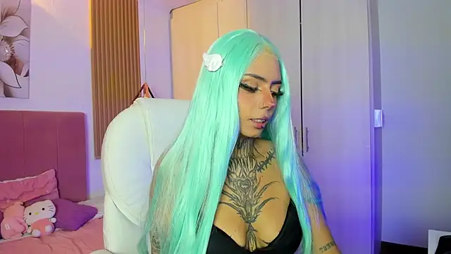 KoraRousee online show from October 2, 1:05 pm